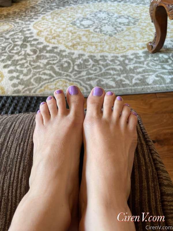 Foot fetish anyone?