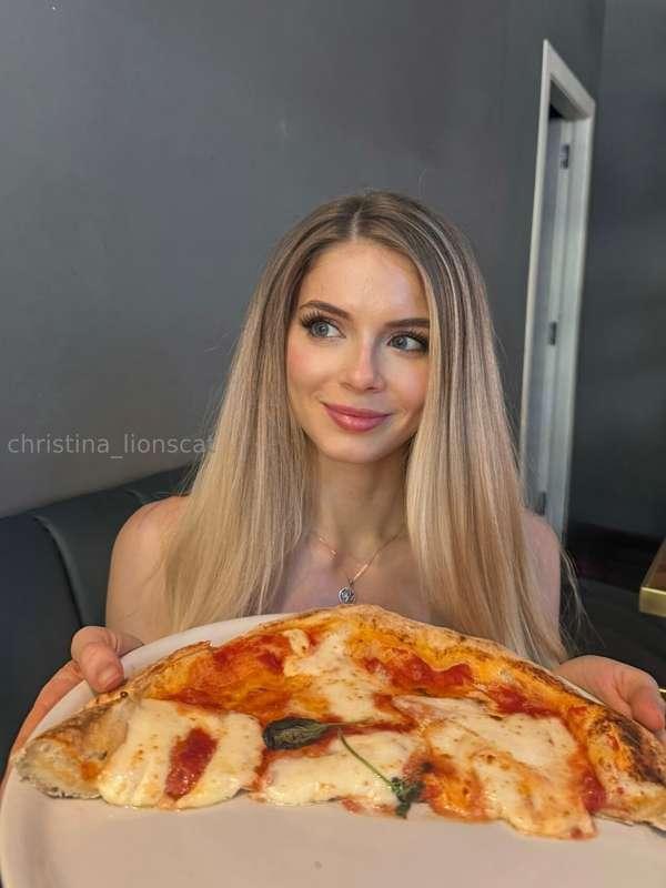 What's your favorite food?🍕😋