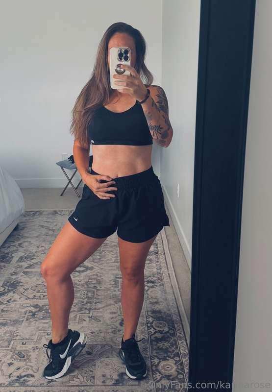 Good morning! Hope you have an amazing Monday ☀️✨