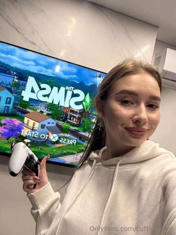 𝐆𝐚𝐦𝐞𝐫 𝐆𝐢𝐫𝐥'𝐬 𝐡𝐞𝐫𝐞! I'm a fan of many games, but The Sims hol..