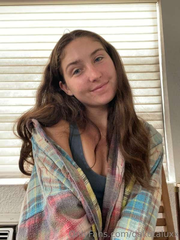 swipe to see me take it off hehe