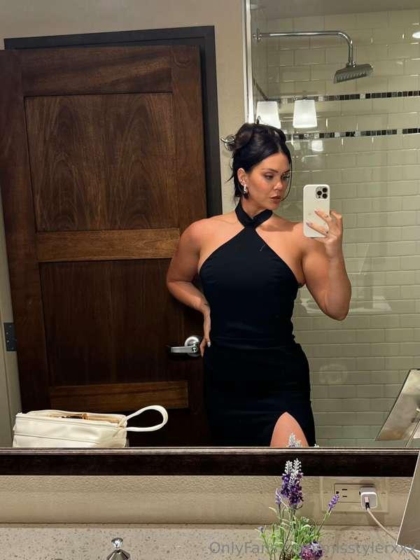 Let me show you what I'm hiding underneath my black dress 🖤