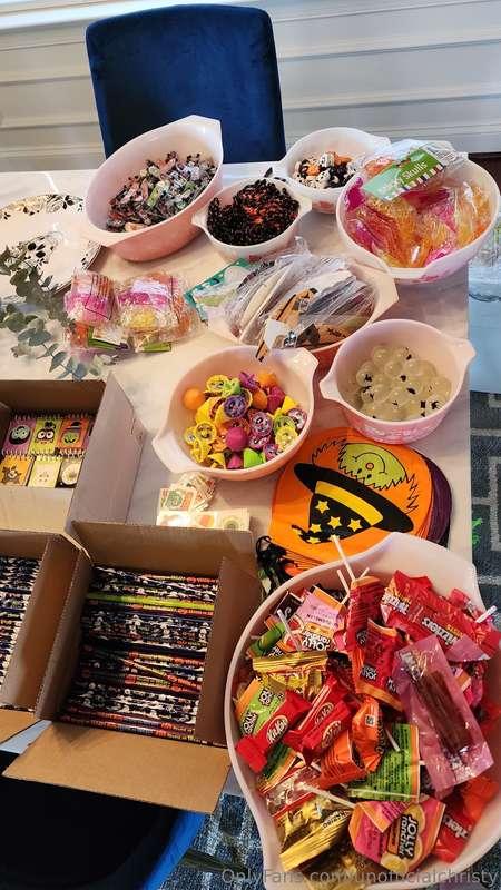 Time to put together the halloween gift bags! Can't wait for..