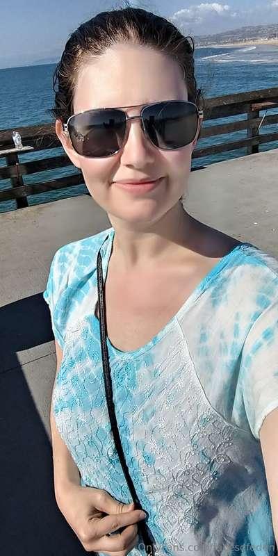 Enjoying some sunshine for once ❤
