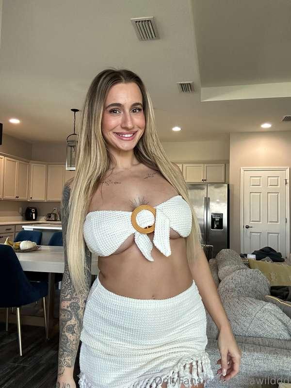 Happy Friday to everyone ☀️ https://onlyfans.com/elizawilddv..