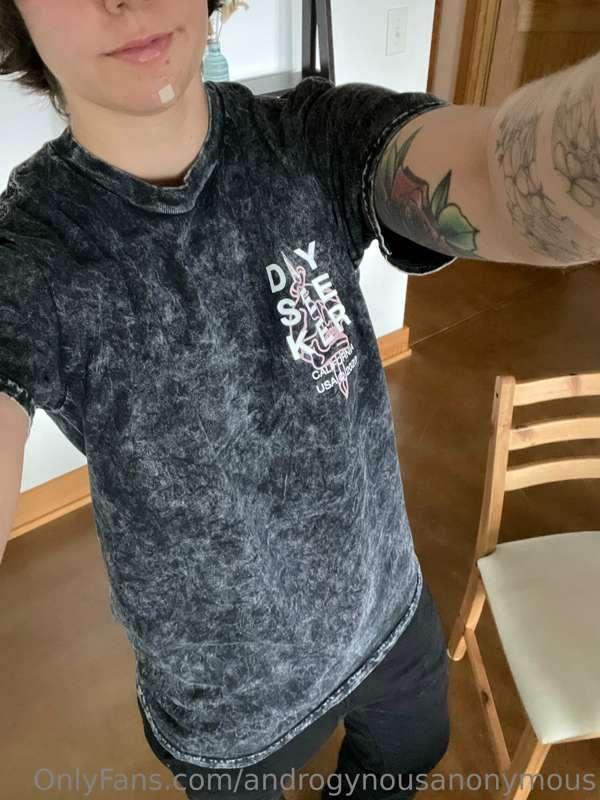What would you guys like to see? Let me know 😘