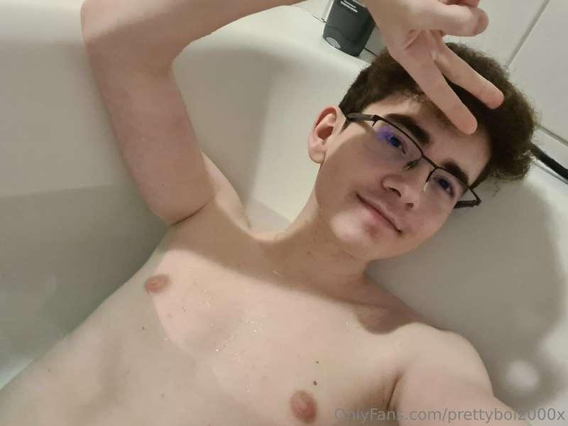 prettyboi2000x image #6