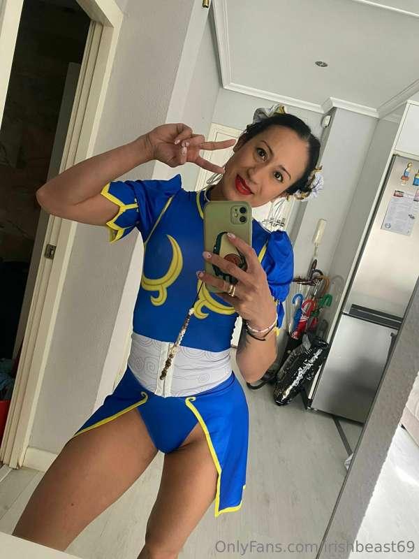 Chun-Li #cosplay wanna play?