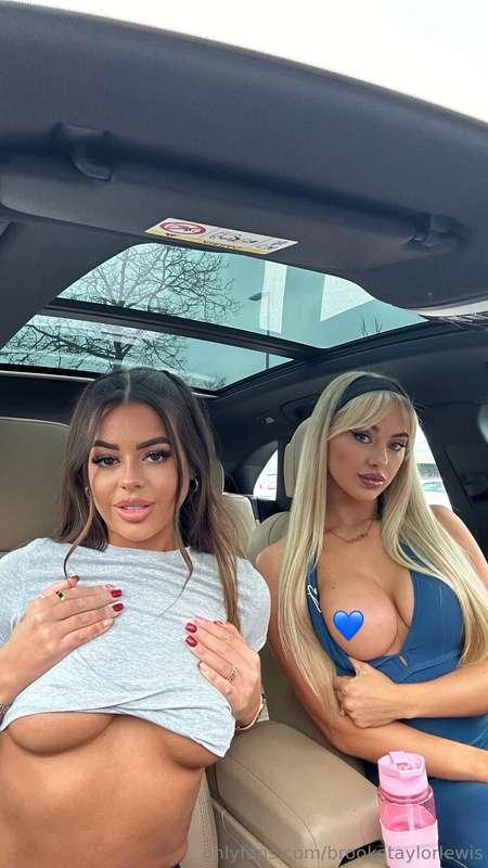 always better together😏 @rhiannonblue