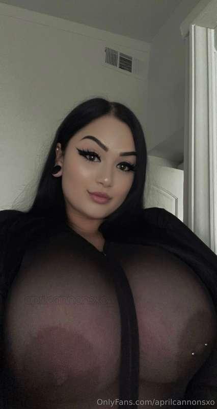 😘