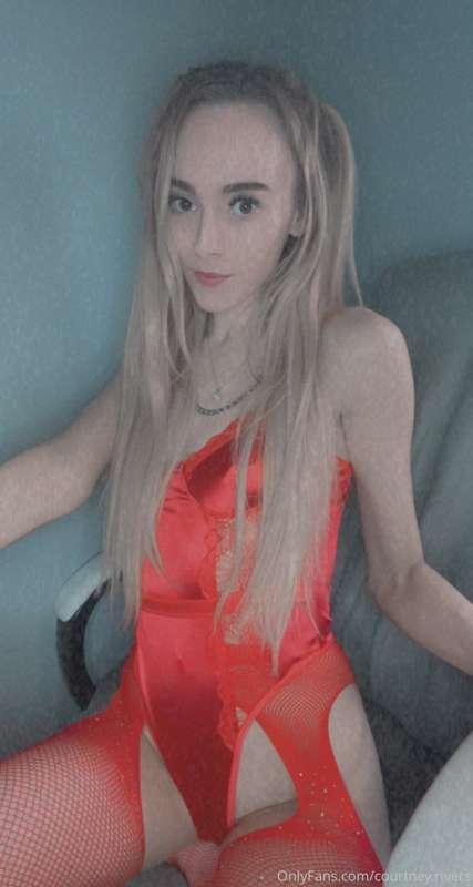 Lovely in red