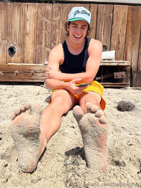 I miss the feeling of sand between my toes 😄 If you're into ..