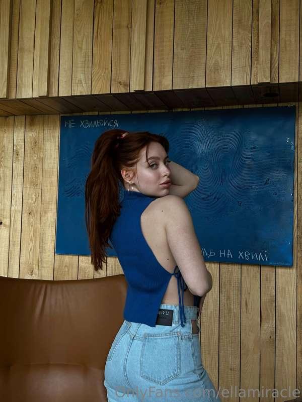 I'll spread my legs and show you the sweetest part❤💖