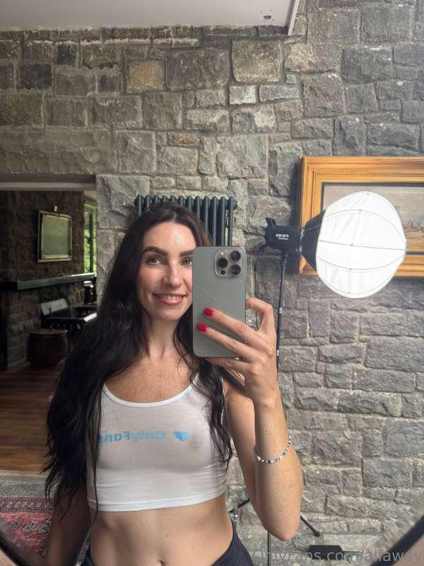 Tiny tits appreciation day 🫶🏻