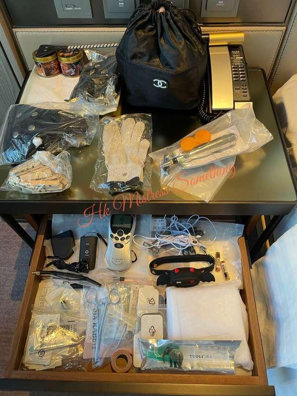 開心 興奮 期待！  玩了sm 這麼久～還是會有這種心情 其實😆也不太可能～  除非 就是有很重口味 很岩玩的人 明天是..
