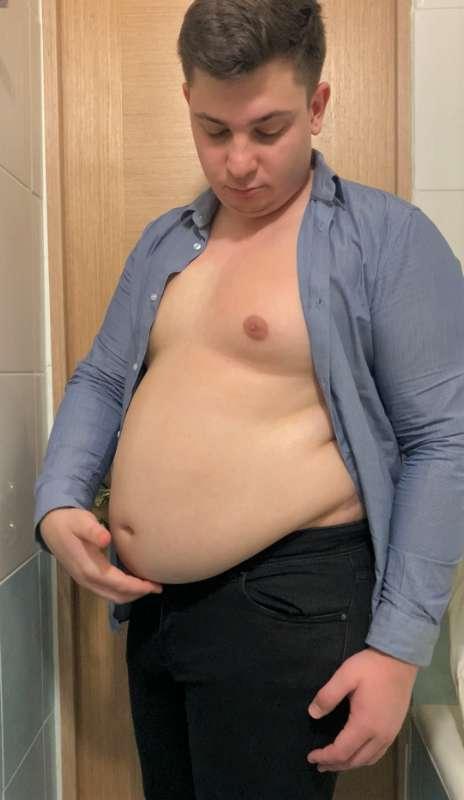 Undressing Belly Play [VIDEO]