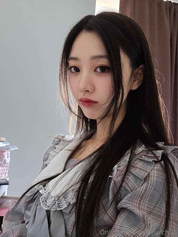 Feeling extra mischievous today 😈 