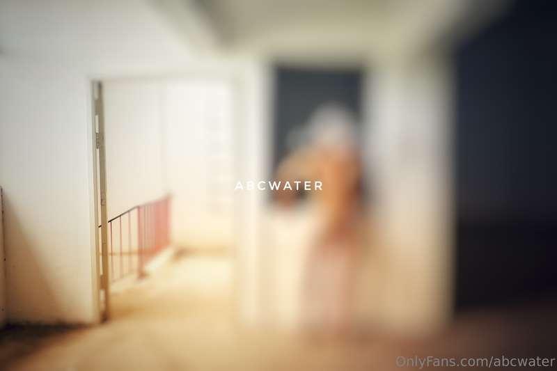 Nude tranquility (Tip $3 to get hi-res in DM)全裸的平靜（打賞$3在私信中獲..