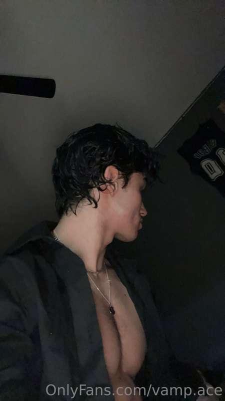 Wet hair
