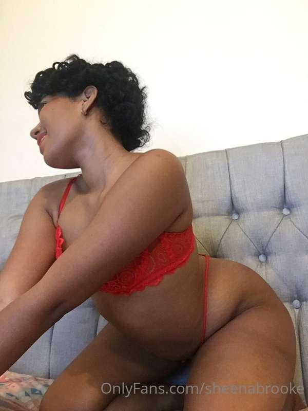 Does Red look good on me? ❤️😏🔥✨