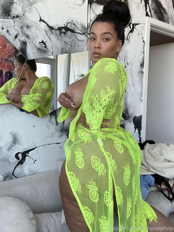 If you love "ASS PLAY'' then open your messages for this rev..