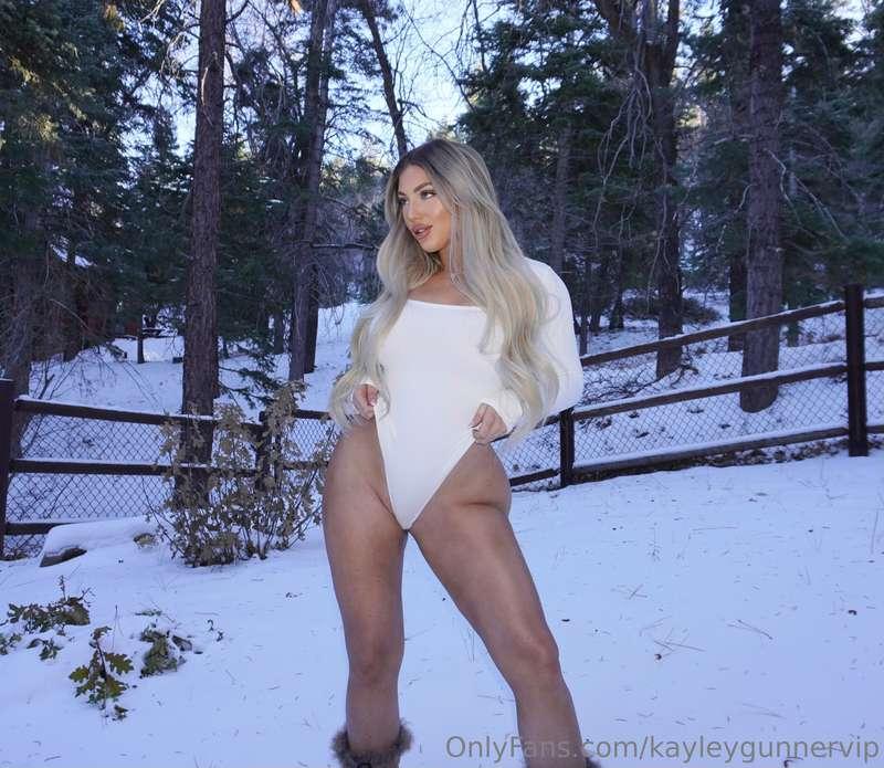 # snow babe 😍