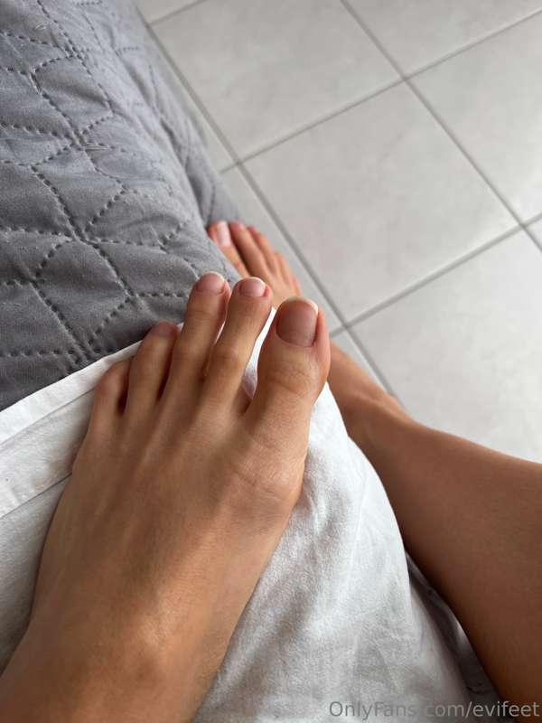 evifeet image #1
