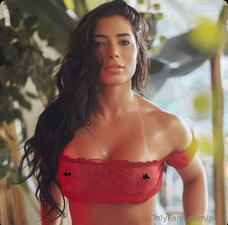 get this post to 350 likes and claim yourself a FREE naked v..