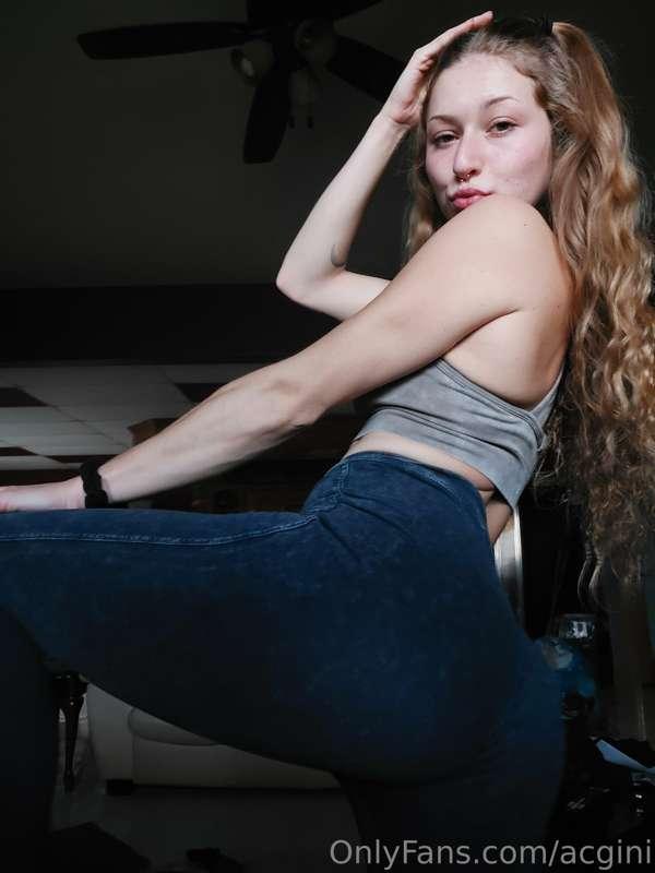 😘