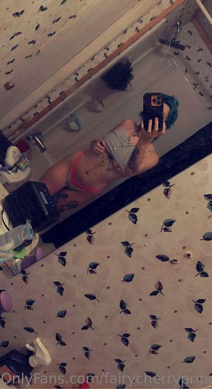 Good afternoon babes😘🖤💦