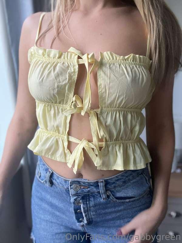 Dreaming back to when it was summer and i could wear this to..