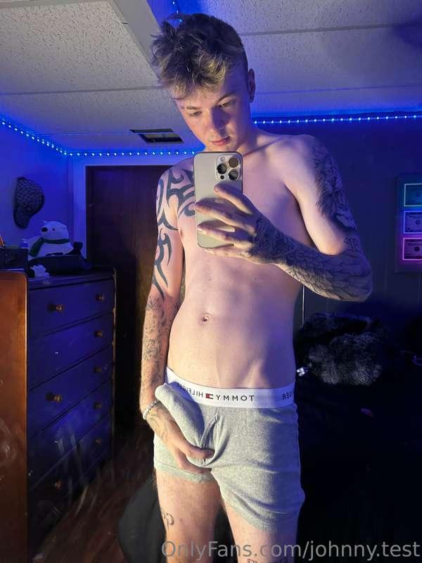Anyone get horny over me ☺️?