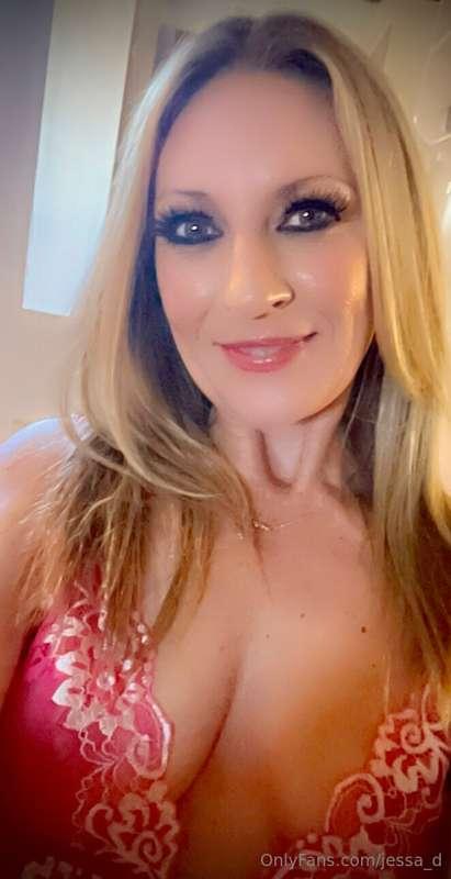 Good times on cb make me glow 😋💋💋