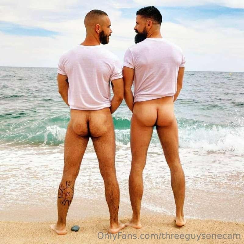 Free your bum! 😉🍑
Follow our premium profiles to enjoy our u..