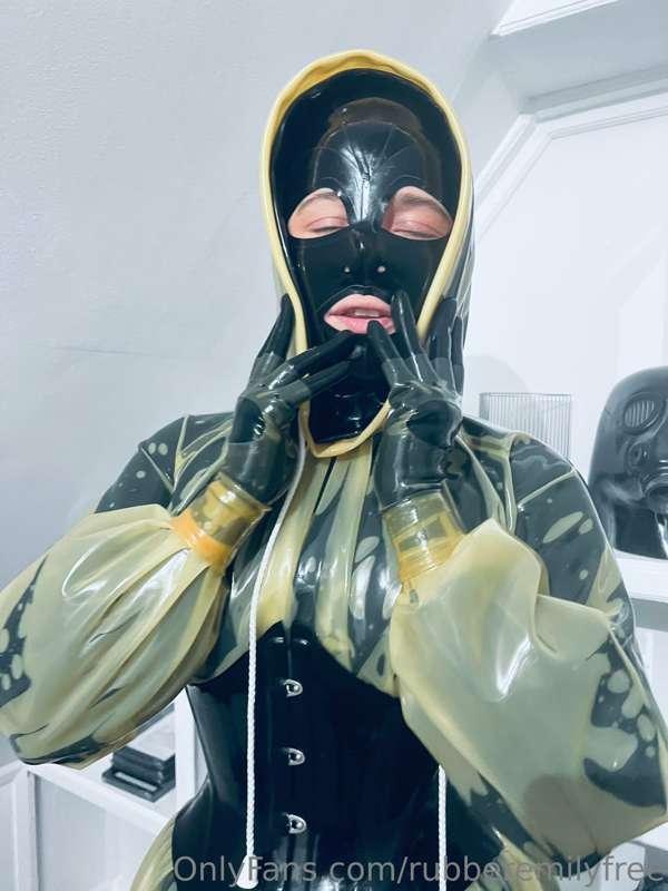 rubberemilyfree image #2