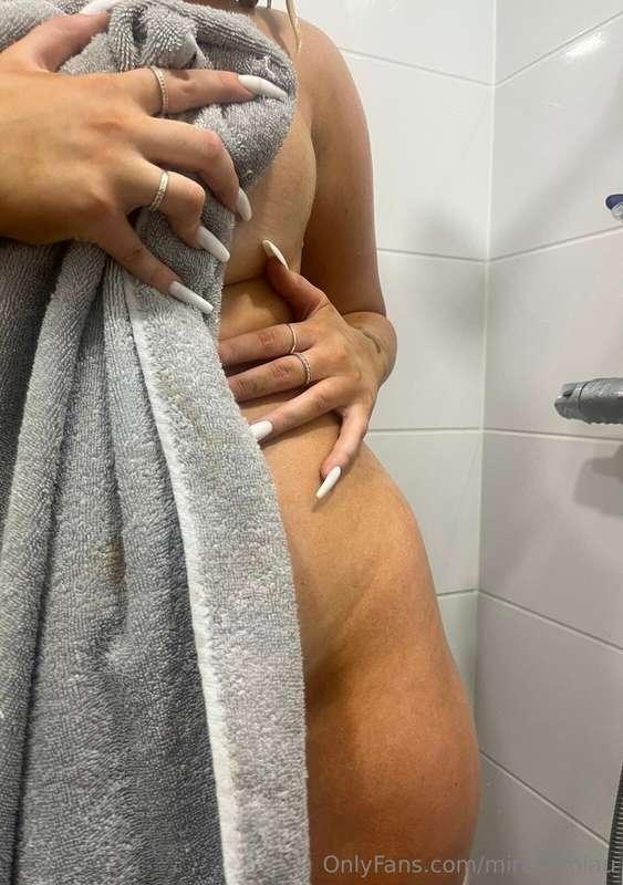 should i drop the towel?😛