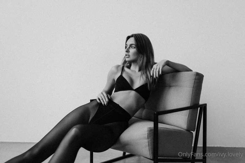 I talk so much about sex....shut me up and take me💋💋