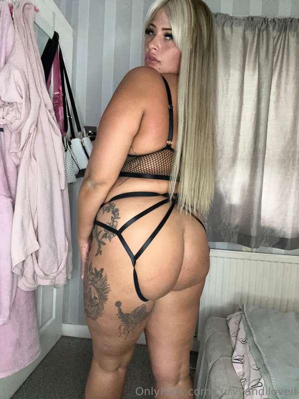 Wanna see what i got up to in this outfit ✨😜🔥
