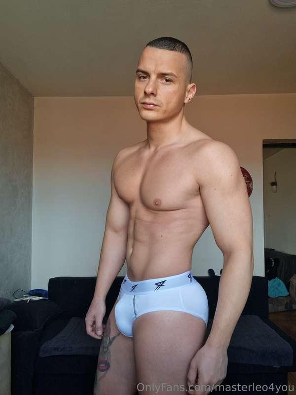 Do you miss your Master??? 😜😎