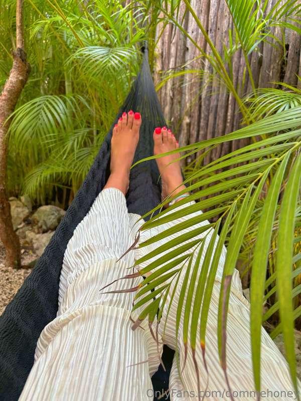 Be the first to see my new content. VIPs get front-row seats..