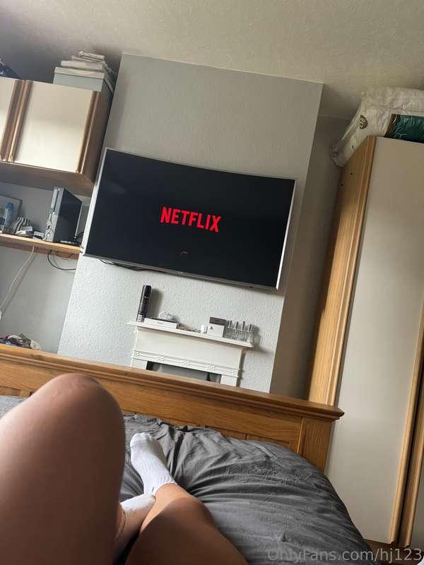 Netflix and....?😏