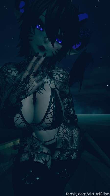 Bwaaaaah I will be coming back to streaming this Monday hope you guys are prepared! Might do a single person stream or have one guest with me :D we shall seeee! 4:30PM PST on Monday!

#goth #vrc #vrchat #abs #thicc #boobs #shy #goon