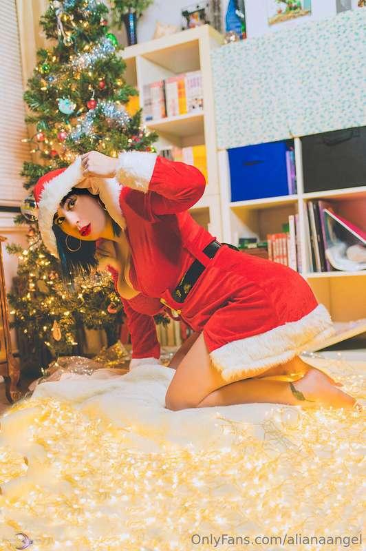 Christmas Eve! Been spending it in Washington!

PH: Insomnia..