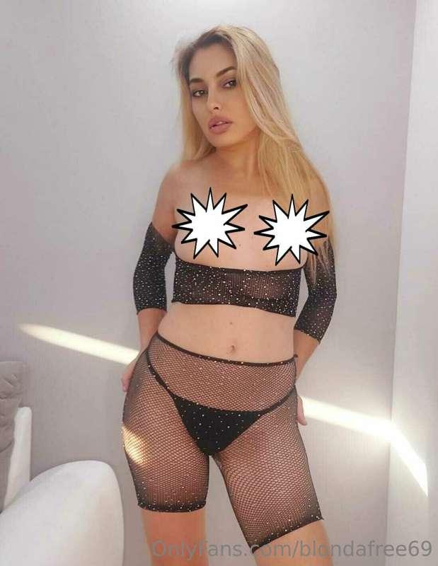 Vino pe VIP dacă vrei să facem C.o.n.t.e.n.t🥵🥵🥵împreună 
3.7..