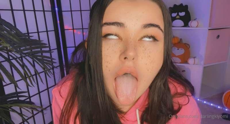 Just a lil Aheago blowjob for you :-) (Video coming soon ^.^..