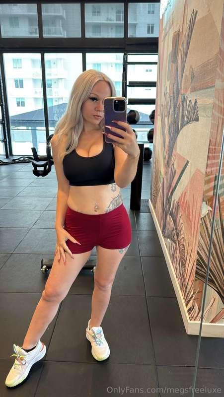 want to work me out? 😏😈