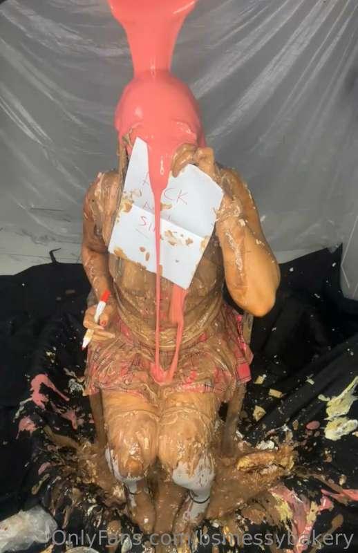 bsmessybakery image #3