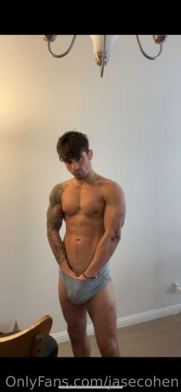 Tomorrow  sesh.... dropping some bad shitttt 🍆💦 ask the vip ..