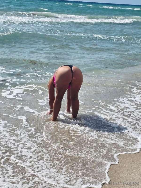 It's Hump Day!! Make it a GREAT one!
