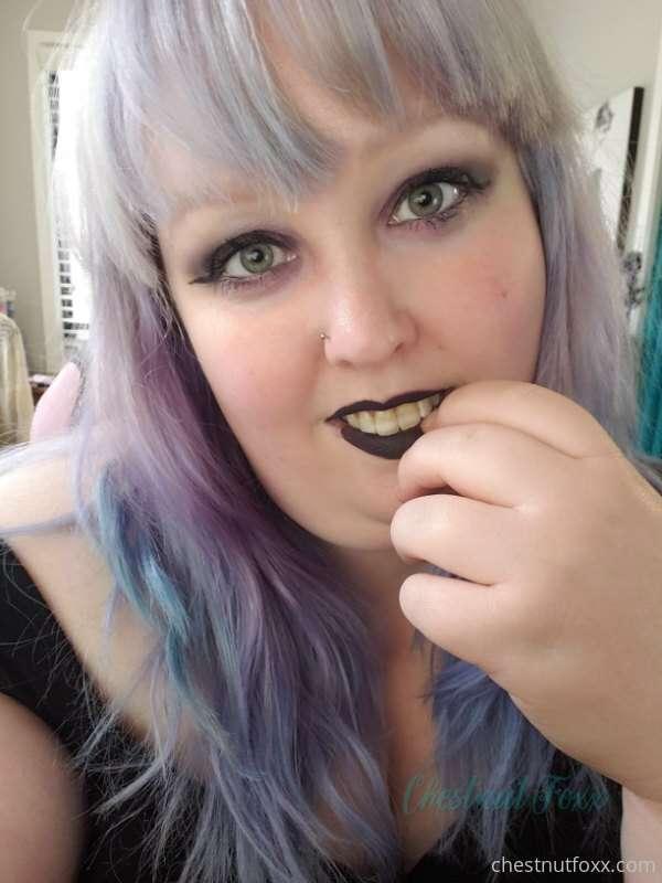 I did some filming today. New clip tomorrow!